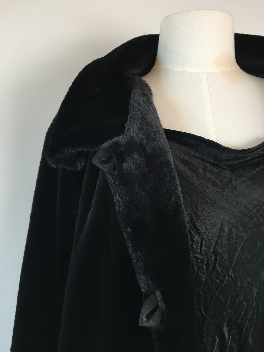 Vesta Fur Jacket - Noir Fur and Lined