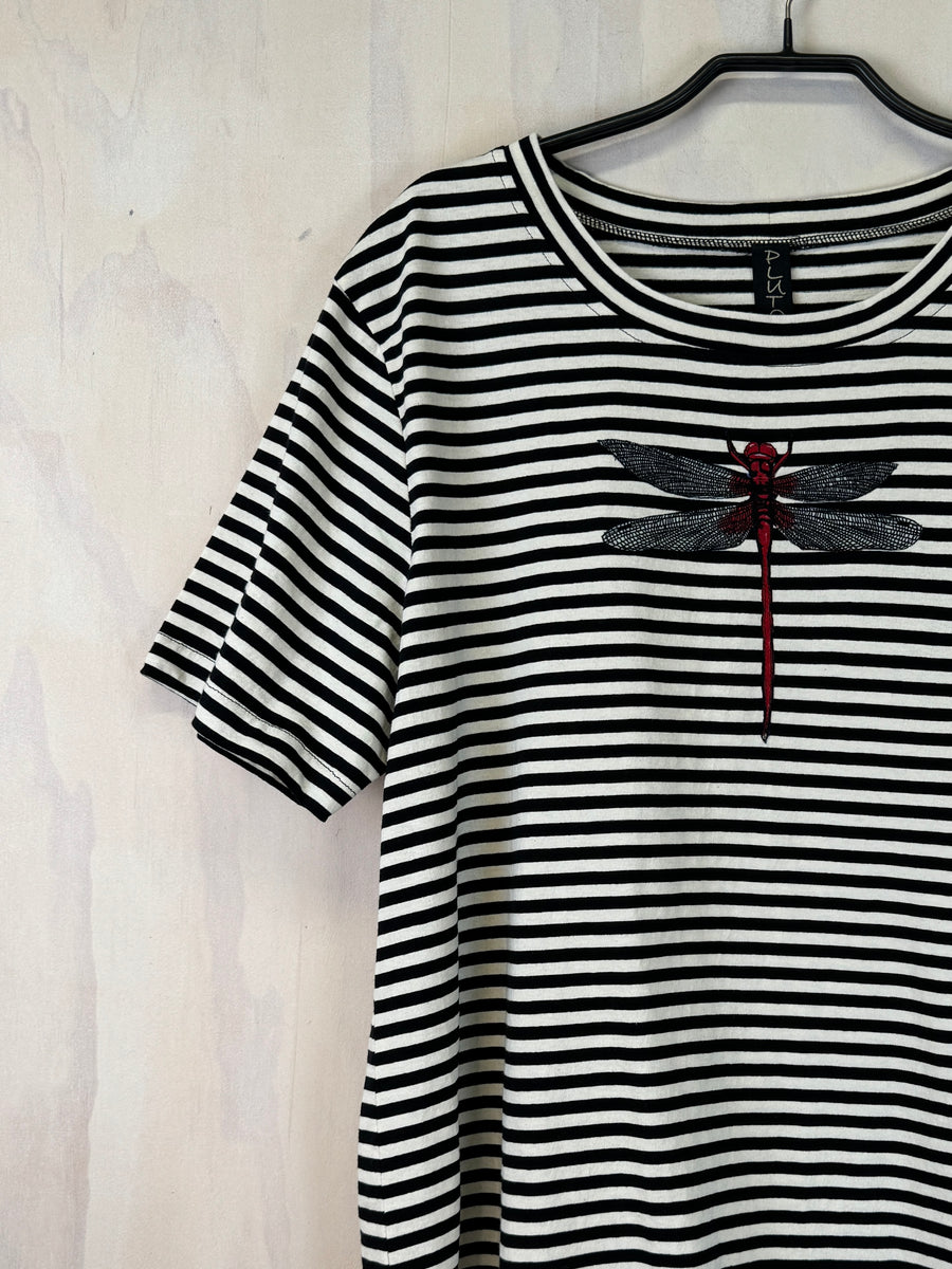 Pluto T | Black Stripe Dragonfly