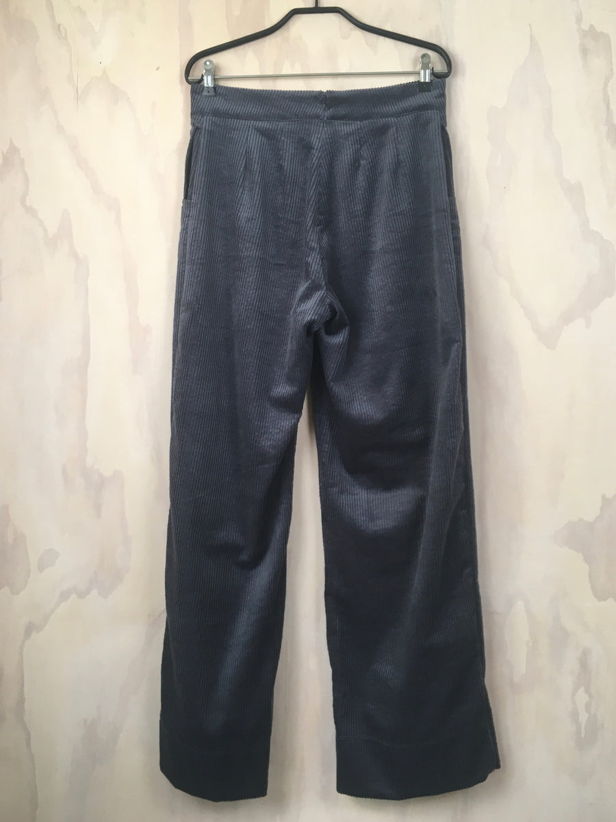 Vesta Corduroy Pant- Charcoal Lucky Last size lge