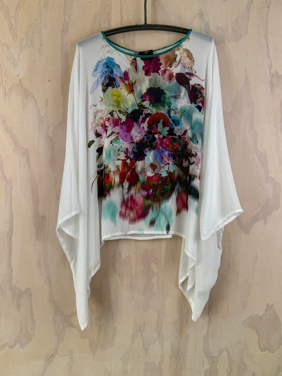 Juna Banded T | Ivory Floral Splash /Emerald Edge