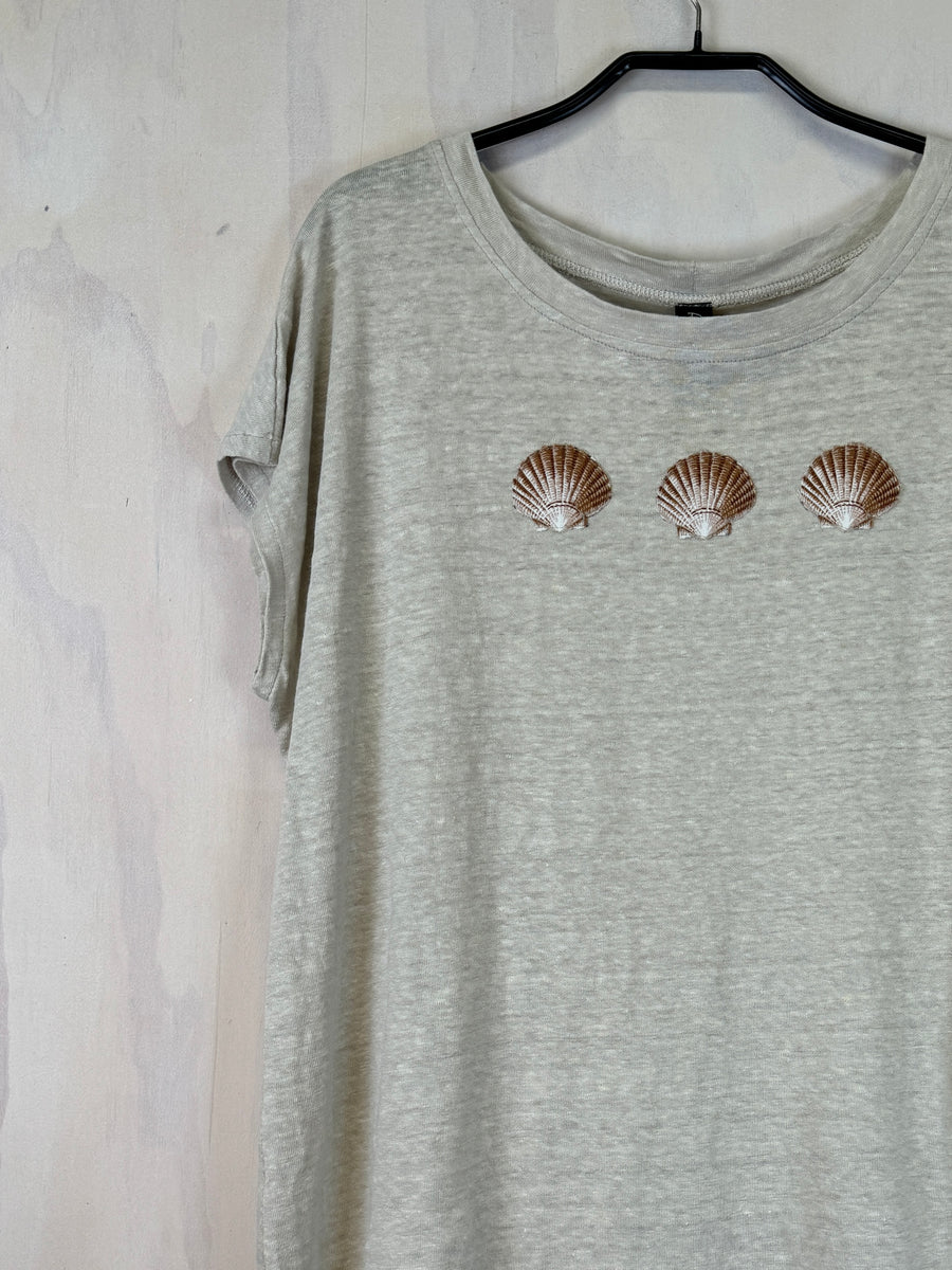 Pluto Alice T |  Cream Linen Shell