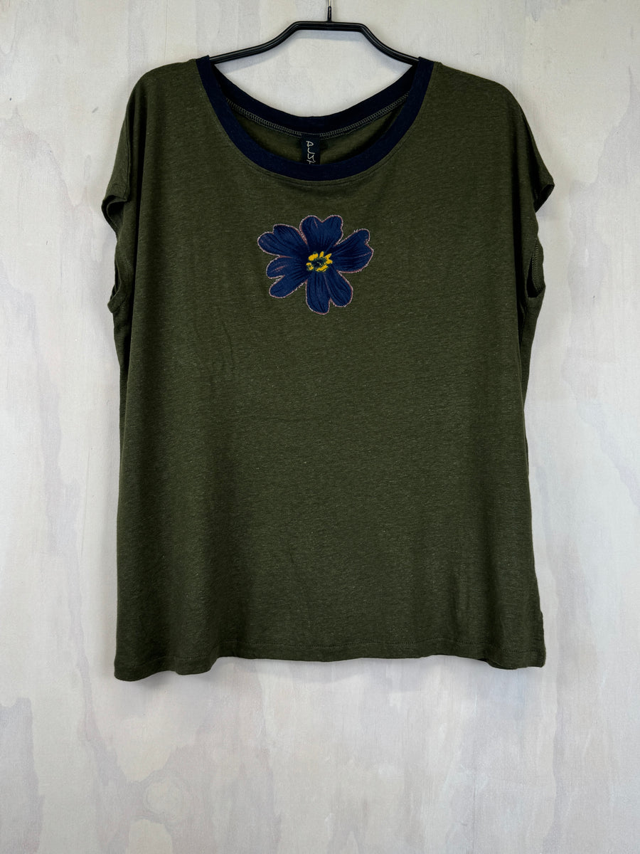 Pluto Alice T |  Olive Bamboo Navy Flower