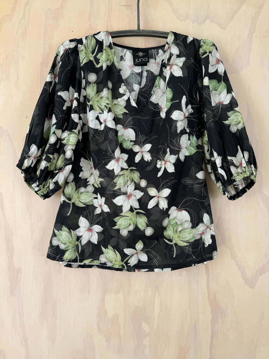 Juna Belle Top | Gardenia