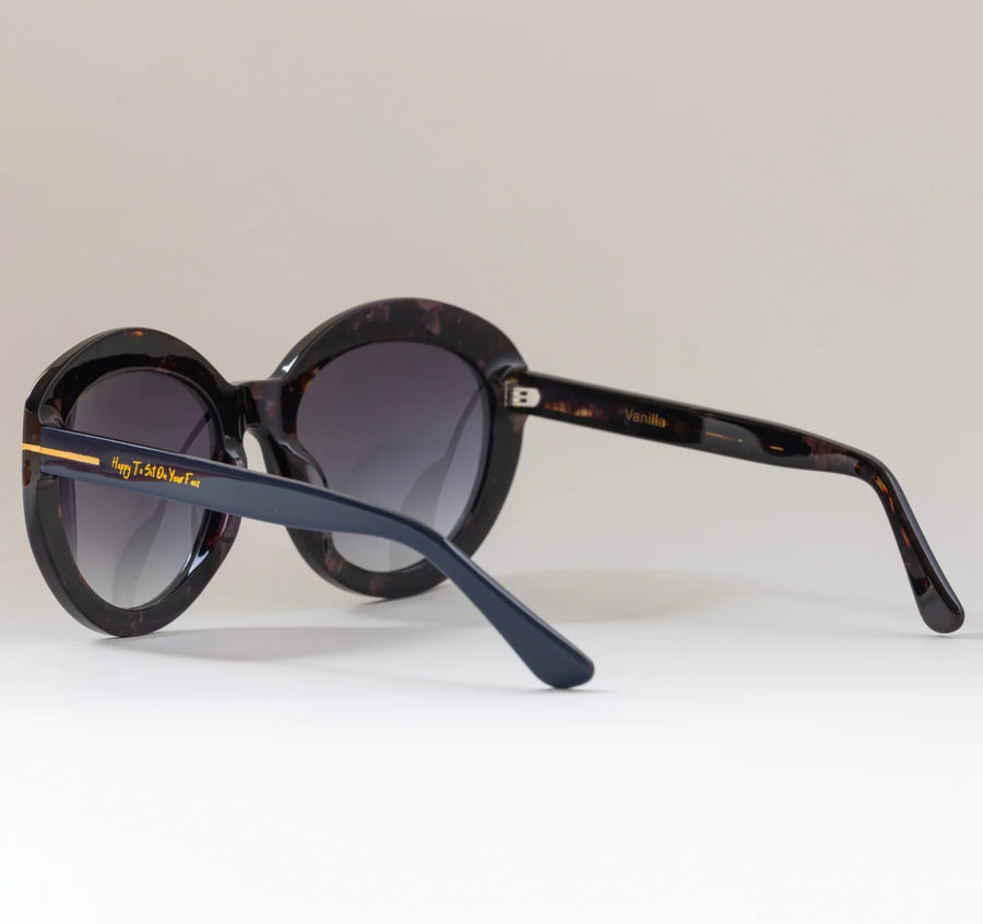 Happy To Sit On Your Face Sunglasses - Vanilla Ink