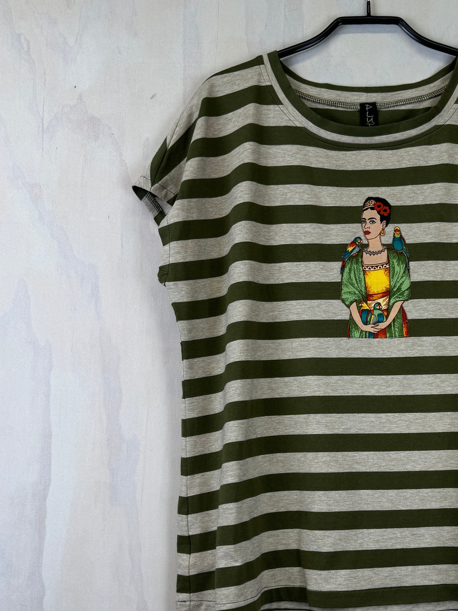 Pluto Alice T | Olive Stripe Frida