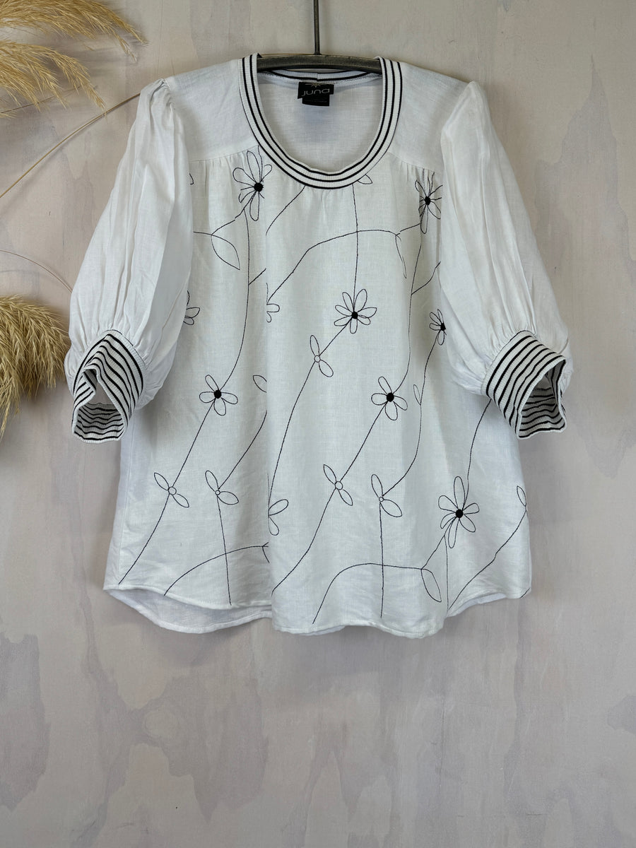 Juna Daisy Chain Top